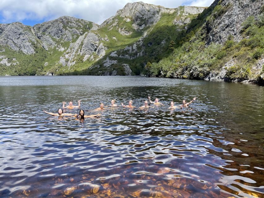 From Hobart: 5-Day Tasmania West & East Coast Tour - Day 3: Cradle Mountain-Lake St Clair trails near 950m, plus the murals of Sheffield