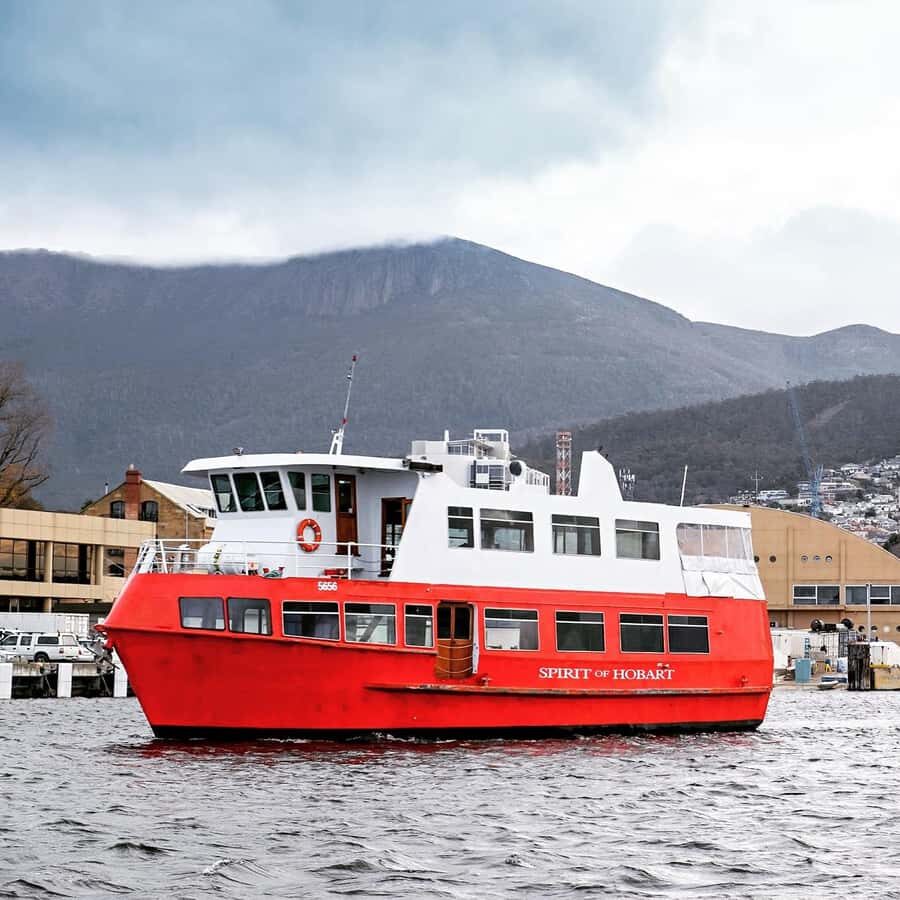 Hobart: Morning River Cruise - Getting on board at Murray Street Pier (and why it matters)