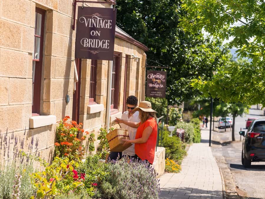 Hobart: Mount Wellington and Richmond Village Shuttle - 30 Minutes at the Top: What to Do with the Time