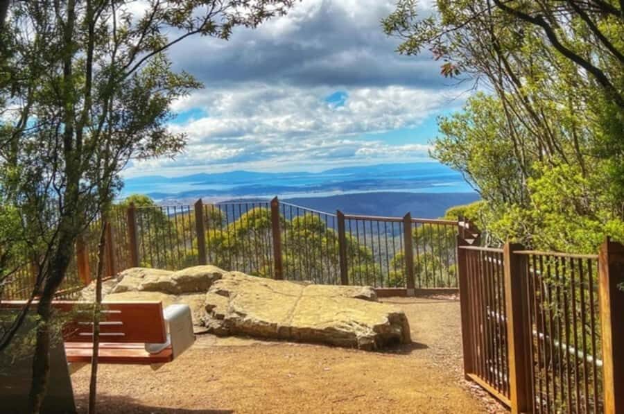 Hobart: Mt Wellington, Richmond, & Bonorong Wildlife Tour - Getting started at Brooke St Pier (and why the day feels easy)