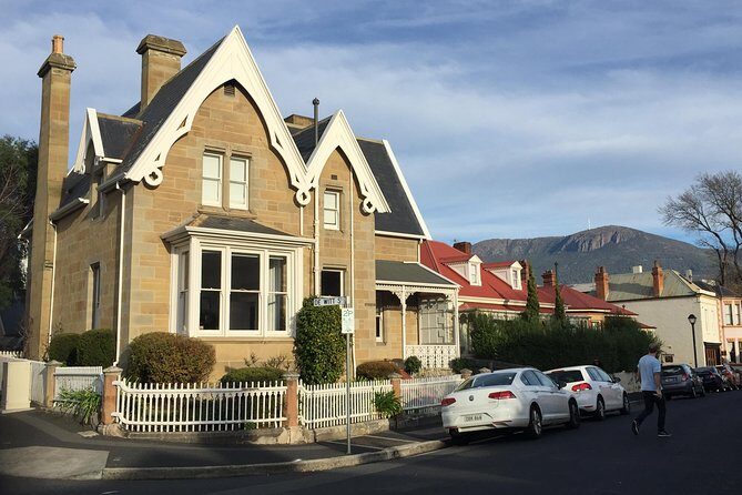 Old Hobart Pub Walking Tour - How many pubs you’ll enter (and why that can vary)